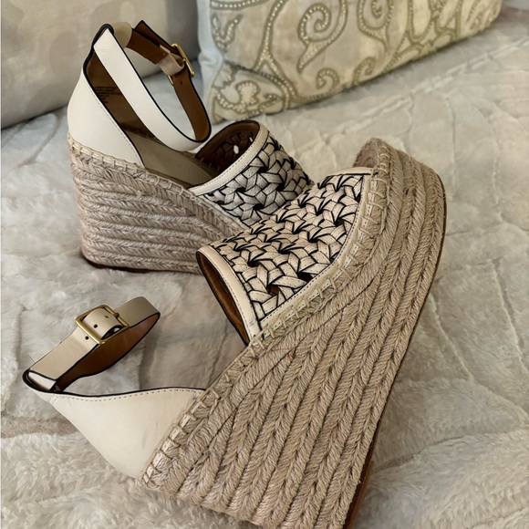 TORY BURCH SHOES 8.5 - Picture 5 of 7